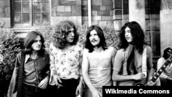 Led Zeppelin