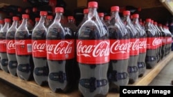 Продукция компании Coca-Cola. Иллюстративное фото