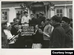 Коллекцивизация в станице Вешенская. Неизвестный фотограф.