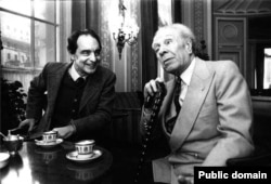 Italo Calvino və Jorge Louis Borges