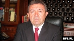 Təhsil naziri Misir Mərdanov